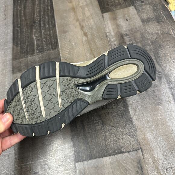 Womens New Balance 990v4 Made in USA Gray Running Shoes W990GL4, Size US 9 - Picture 6 of 16